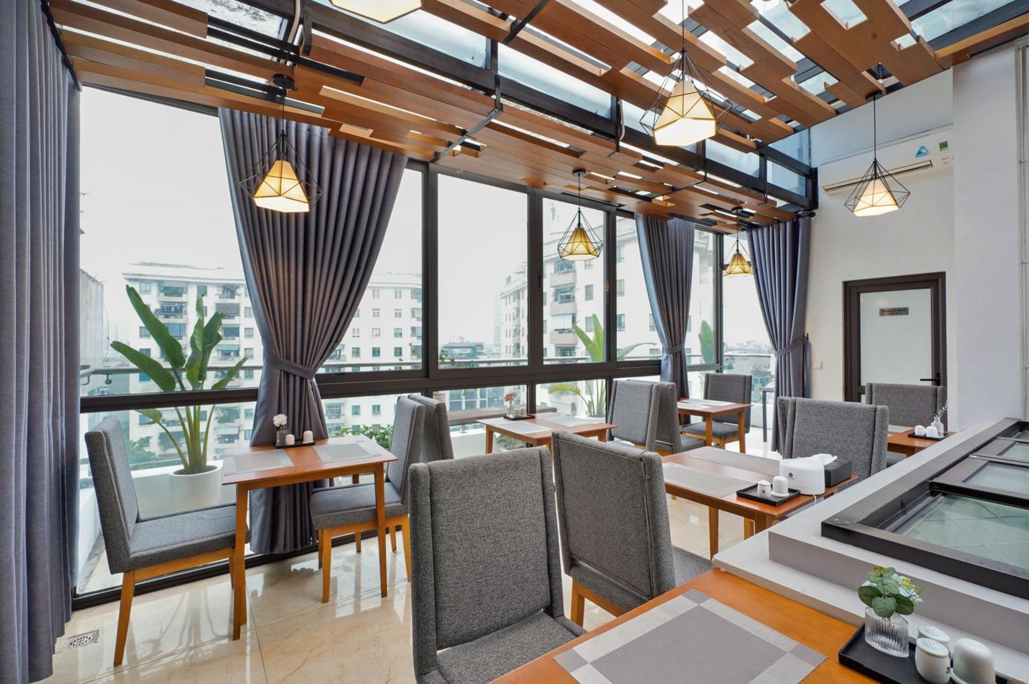 22Land Classic Suites Hanoï Extérieur photo