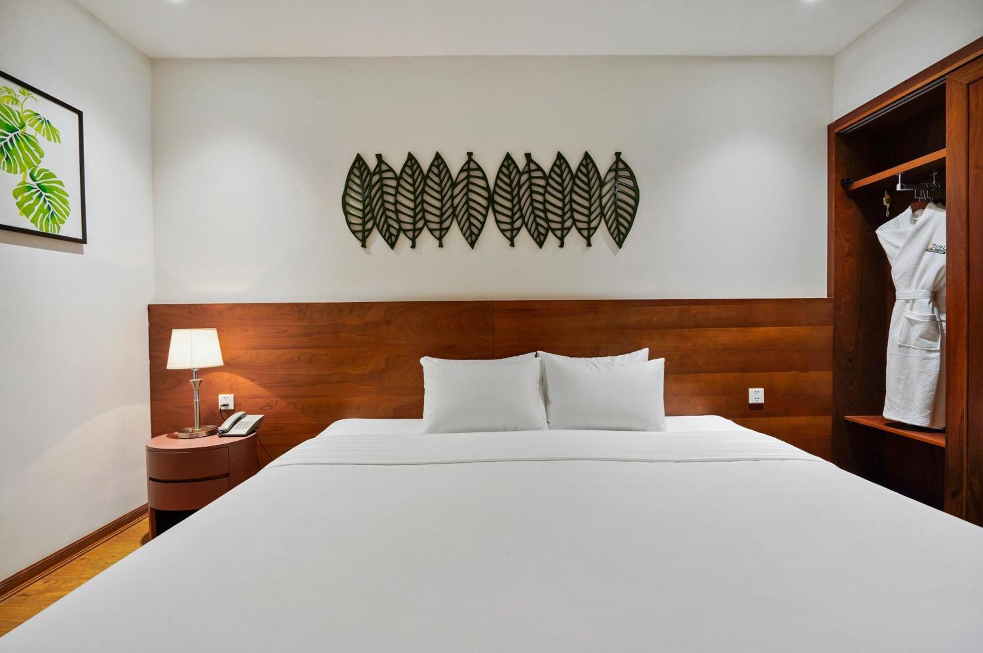 22Land Classic Suites Hanoï Extérieur photo